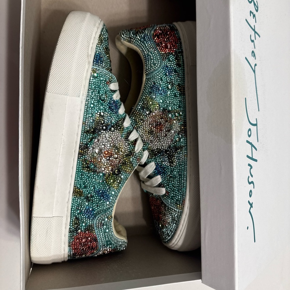 Betsey Johnson Sidny Platform Sneakers Mint Floral Rhinestone Size 7.5